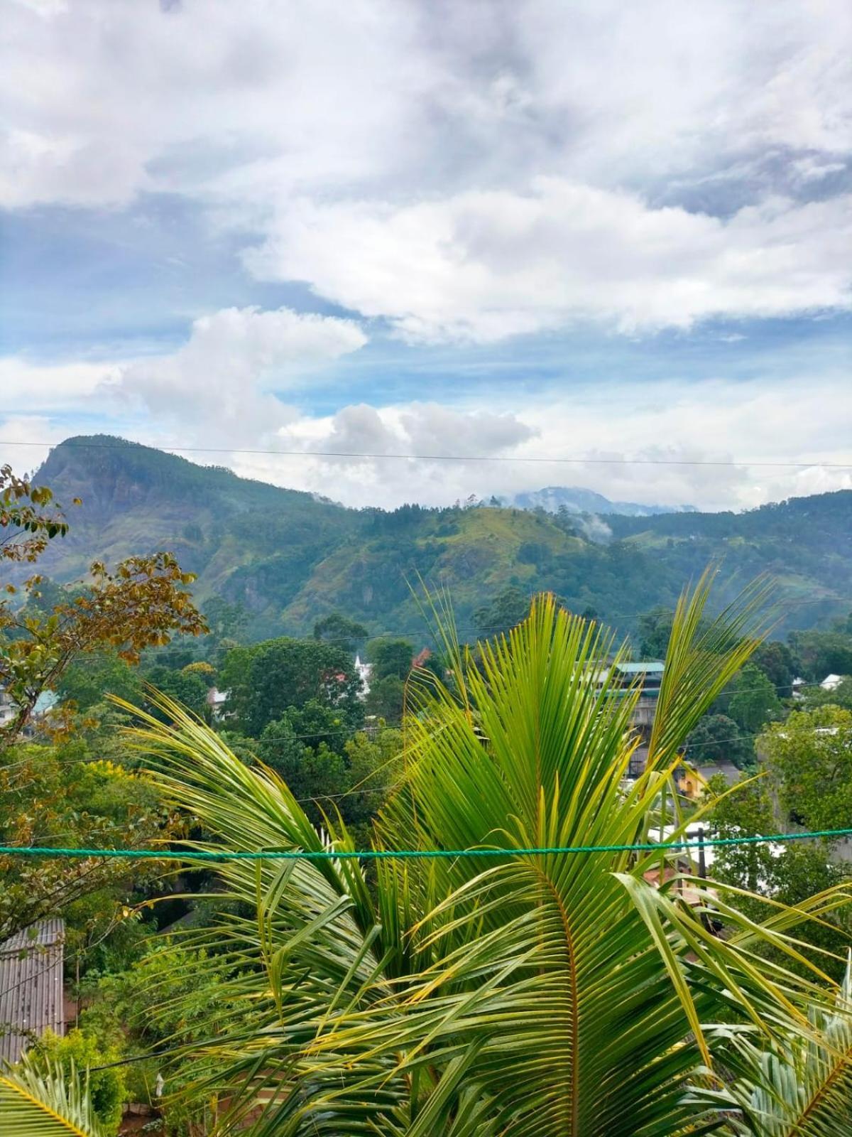 Ella Cloud Castle Homestay Privatunterkunft Ella