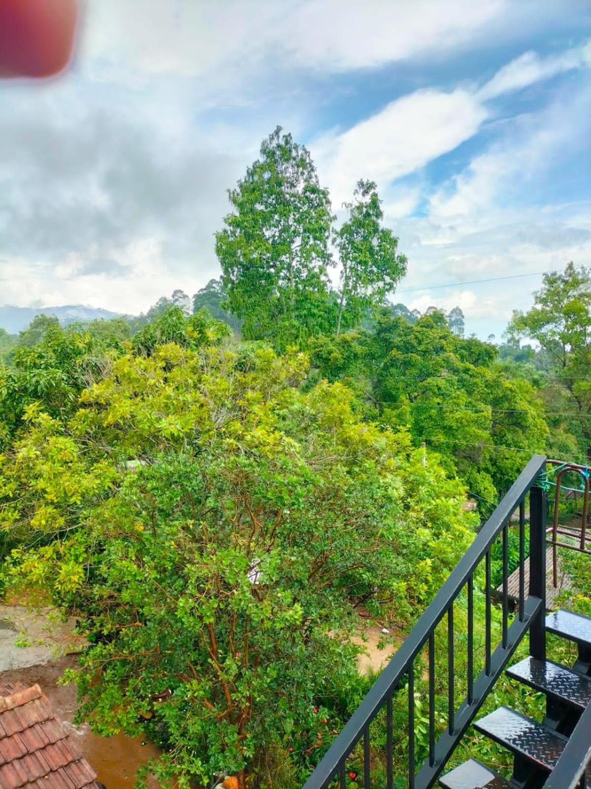 Privatunterkunft Ella Cloud Castle Homestay